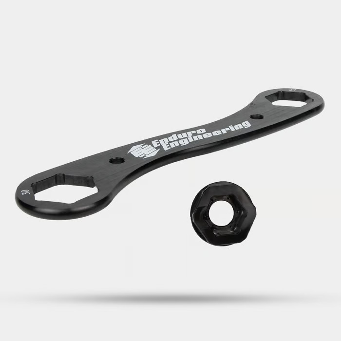 Enduro Engineering Trail Tool 4-in-1 Multi-Tool Universal - 4-in-1 axle wrench and multi-tool, universal fit - Click Image to Close
