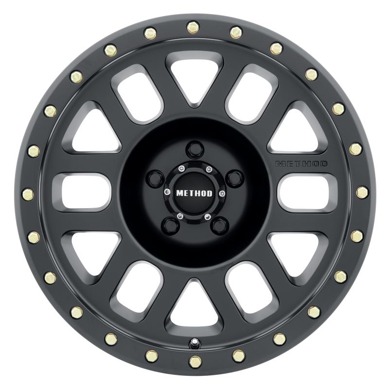 MR309 Grid 17x8.5 0mm Offset 5x5 94mm CB Matte Black Wheel - Click Image to Close
