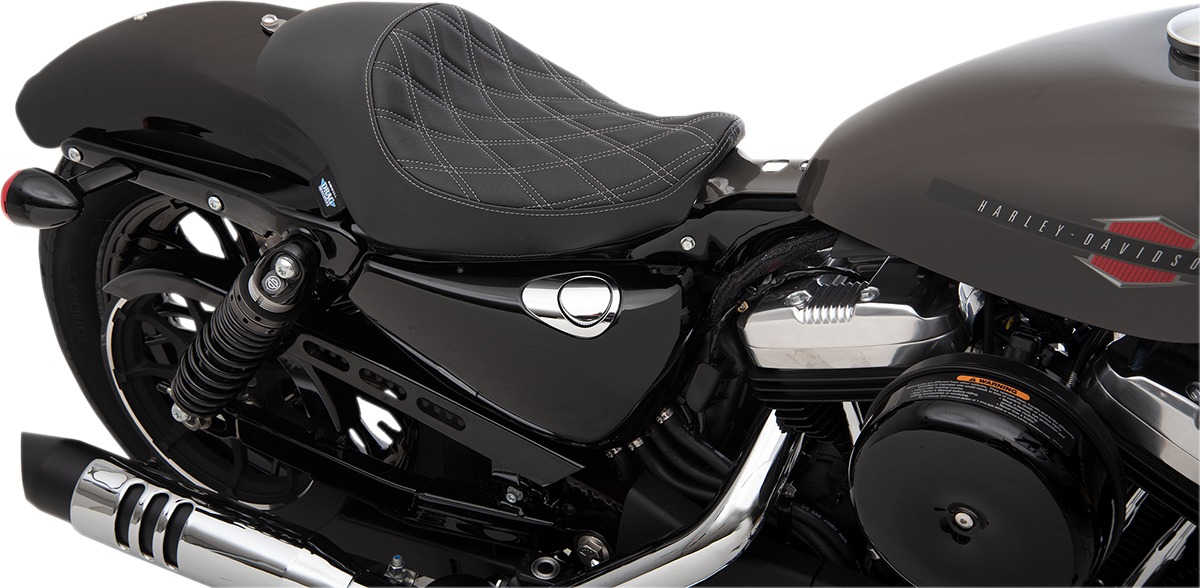 3/4 Double Diamond Vinyl Solo Seat Black/Silver - For 04-20 Harley XL - Click Image to Close
