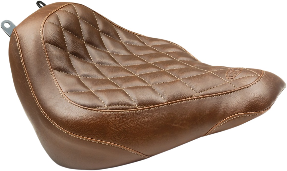 Tripper Diamond Wide Brown Solo Seat - For 18-19 HD FXFB Fat Bob - Click Image to Close