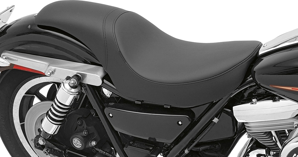 Predator Plain SR Leather 2-Up Seat - Black - For 82-94 Harley FXR FXLR - Click Image to Close