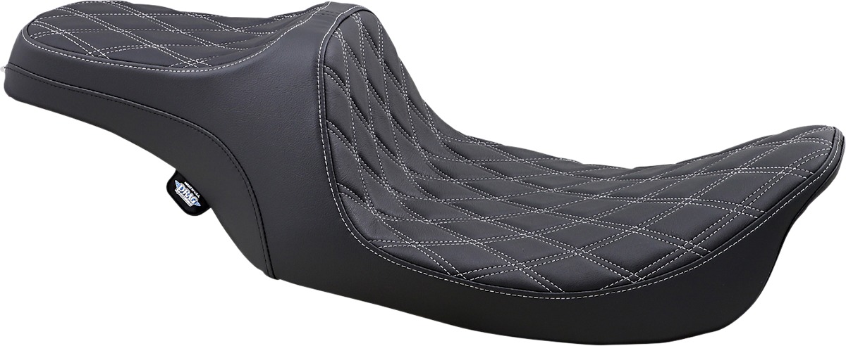 Drag Specialties Predator III Seat Black/Silver For Harley FLHR/FLHX 99-07 - One-piece seat For Harley FLHR/FLHX 1999-2007 - Click Image to Close