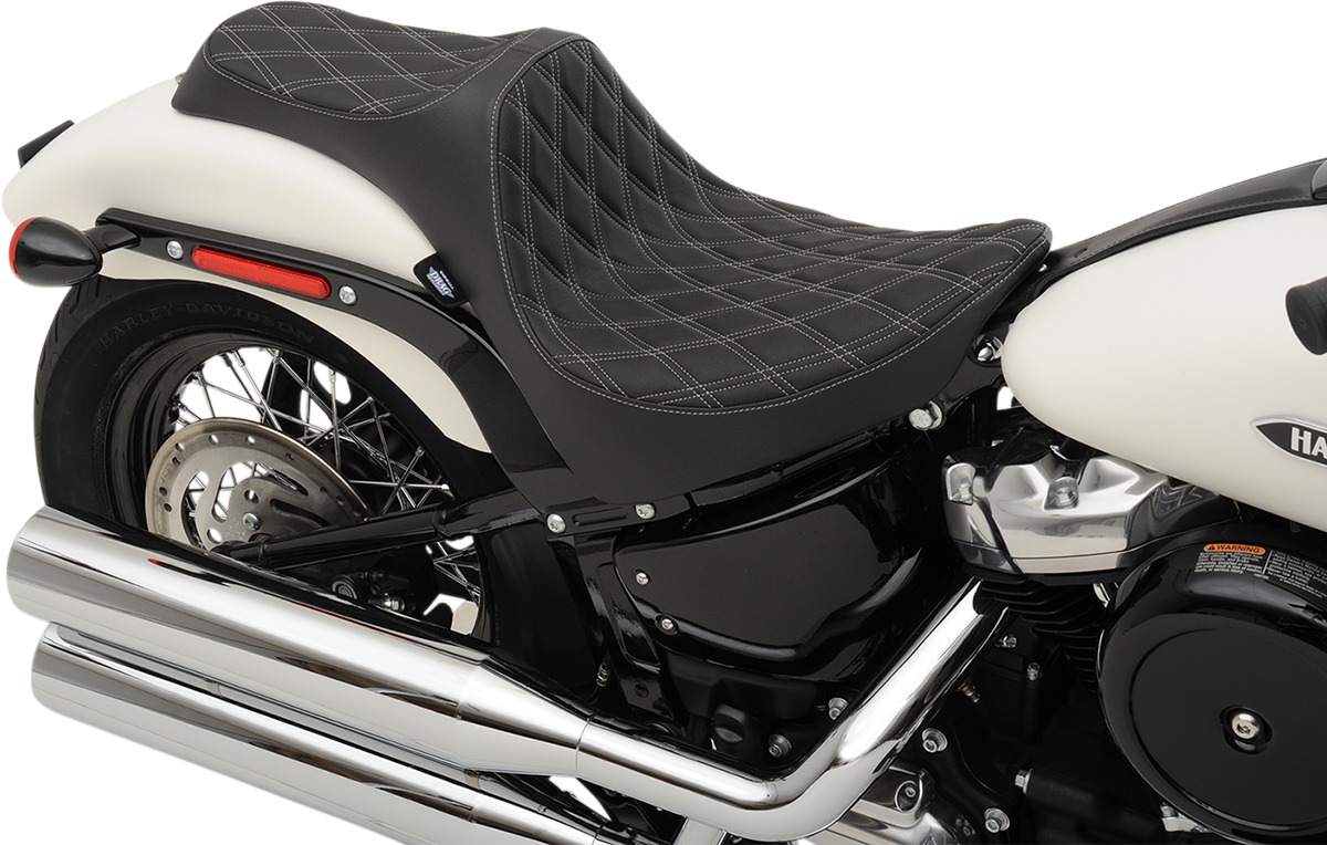 Predator Double Diamond Vinyl 2-Up Seat Black/Silver - 18-20 HD Softail - Click Image to Close