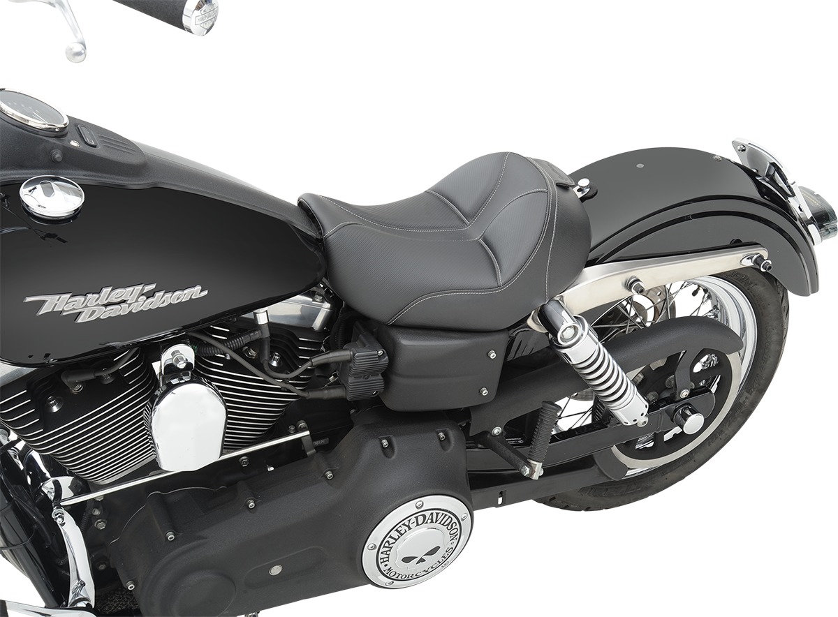Dominator Stitched Solo Seat Black Gel - For 06-17 Harley Dyna - Click Image to Close
