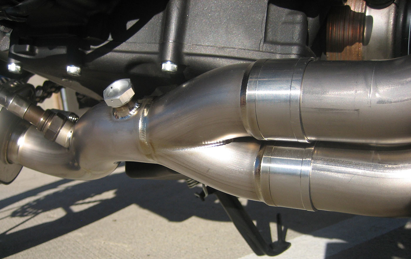 Carbon & Titanium Full Exhaust - FZ-07/MT-07/XSR700/R7 - Click Image to Close