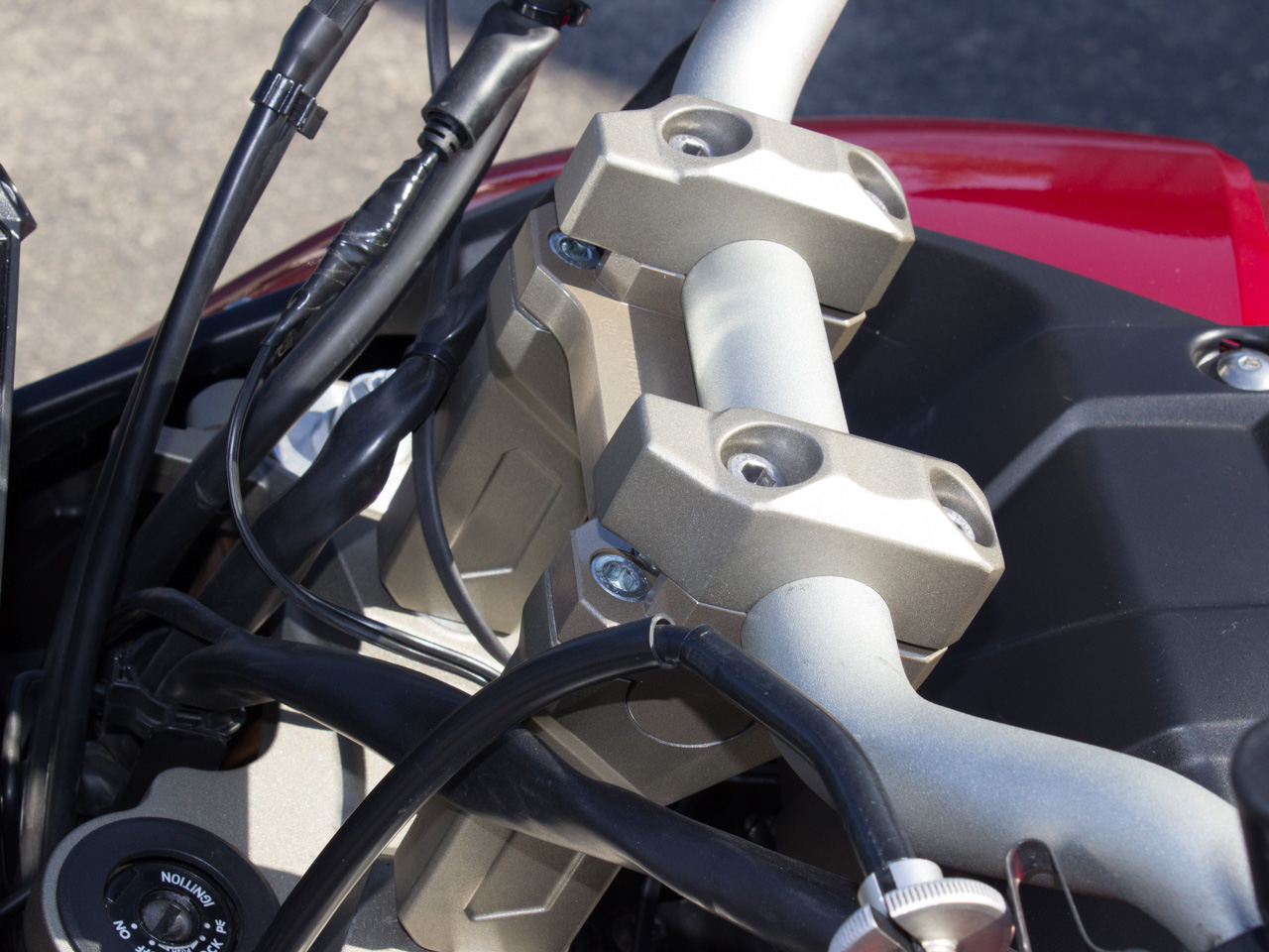 Tour Performance Handlebar Relocation Adapter Risers - For Yamaha FJ-09 - Click Image to Close