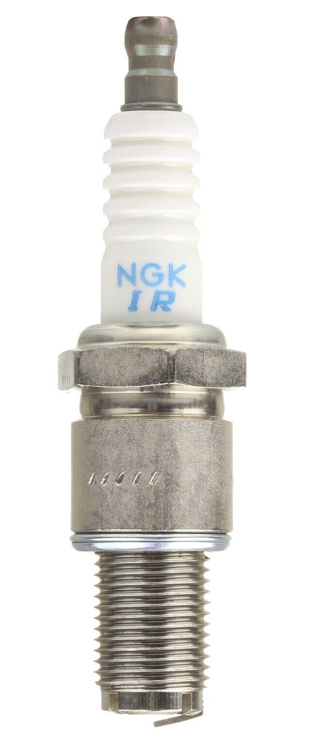 NGK Laser Iridium Spark Plugs RE7C-L 6700 - Click Image to Close