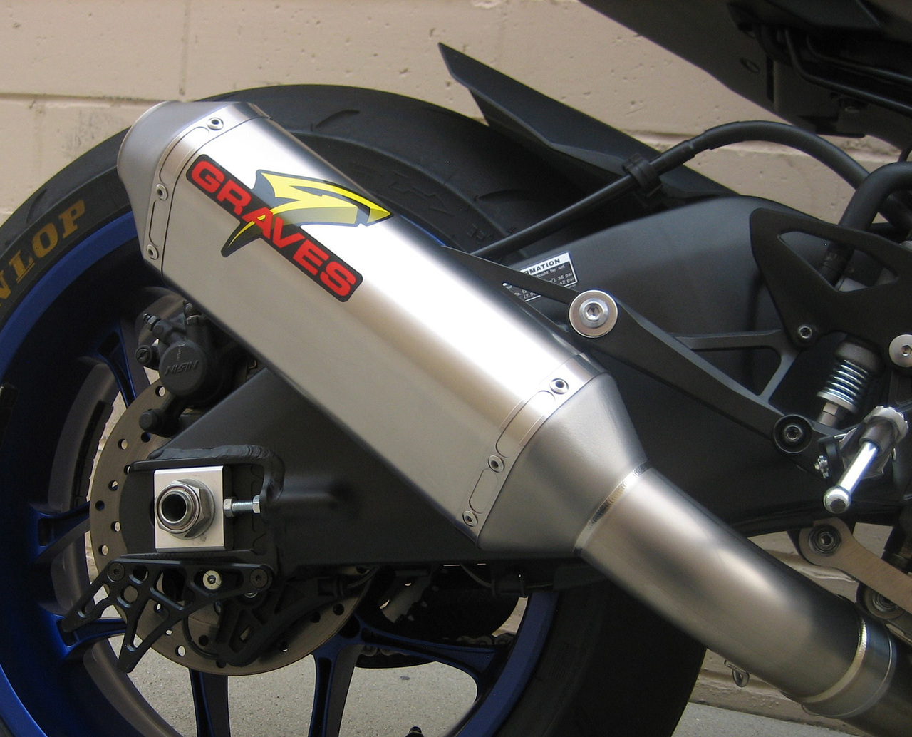 Yamaha R1 Titanium Slip On Exhaust w/ Link Pipe - Click Image to Close