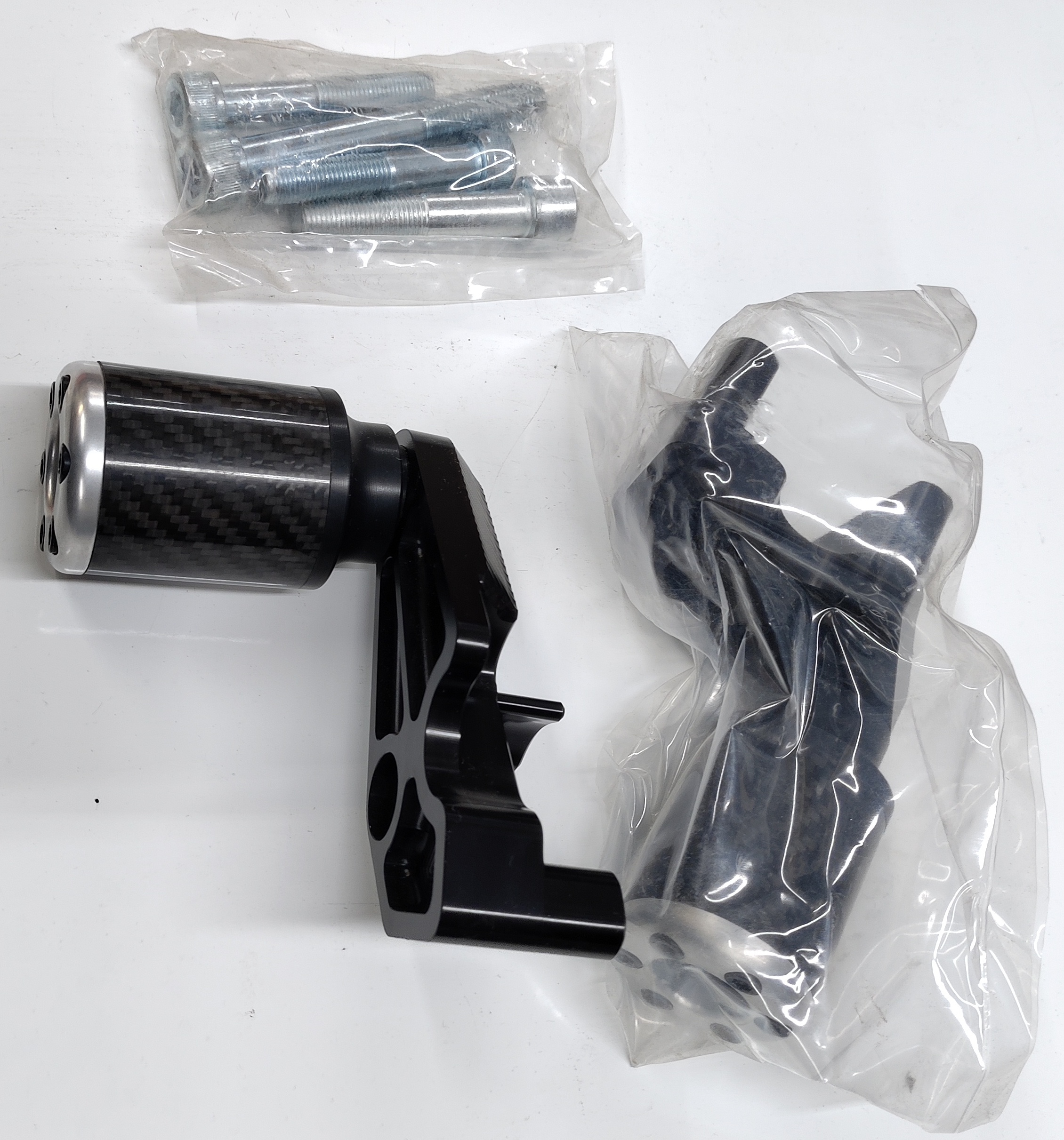 Pro Impact No Cut Frame Sliders - Carbon Fiber - For 09-14 Yamaha YZF R1 - Click Image to Close