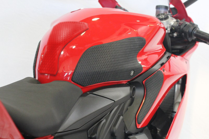 Snakeskin Gripster Tank Pads - Ducati Panigale - Click Image to Close