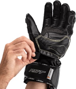 RST Tractech Evo 4 CE Leather Gloves Black Small - Premium leather race gloves, small, black