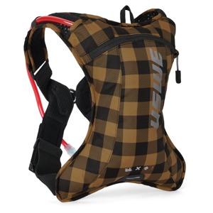 USWE Outlander 2L Hydration Pack Flannel Bronze/Black - 2L hydration pack in Flannel Bronze/Black