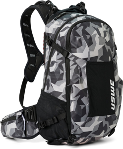 USWE Shred MTB Daypack 25L Camo Black - 25L MTB daypack in camo black by USWE