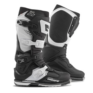 Gaerne SG22 Boot Black/White Size 12 - High-performance MX boot in Black/White, Size 12