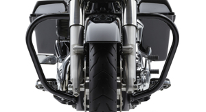 Cobra V-Bend Freeway Bars 1.25" Black Fits V-Twin for For 09-23 HD Touring