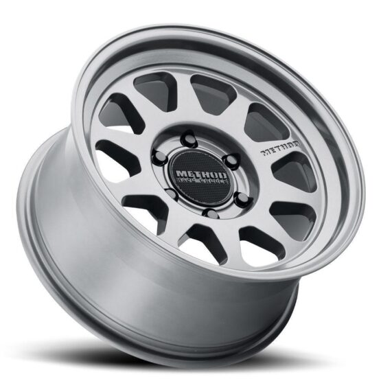 MR316 20x10 / 5x5 BP / -18mm Offset / 71.5mm CB Gloss Titanium Wheel - Image 3