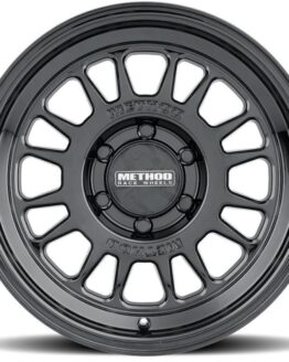 MR318 18x9 +18mm Offset 6x5.5 106.25mm CB - Gloss Black Wheel