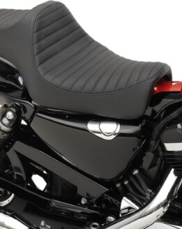 Predator Classic Stitch Vinyl 2-Up Seat - Black