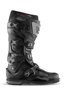 SG22 Boot Black Size - 8