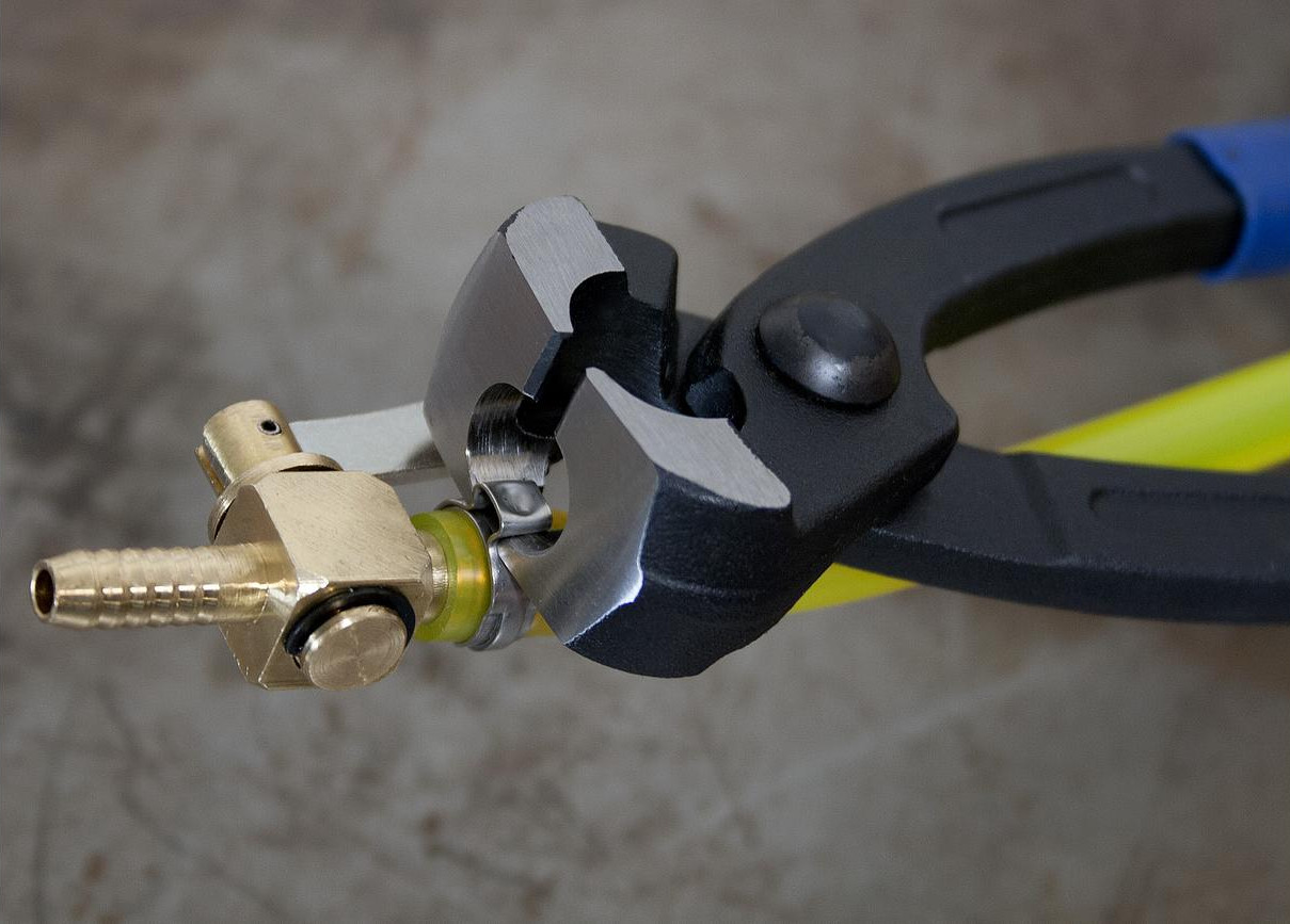 80-Piece Stepless Clamp Kit w/ Side Pincer Tool - Fuel Line Fitting Clamps - Image 3