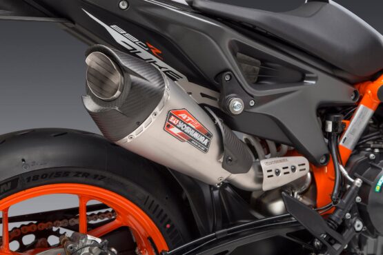 Yoshimura AT2 Street Slip-On Exhaust SS/CF Fits 20-21 KTM 890R, 19-20 790 Duke