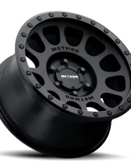 MR305 NV 17x8.5 0mm Offset 8x6.5 130.81mm CB Matte Black/Gloss Black Wheel