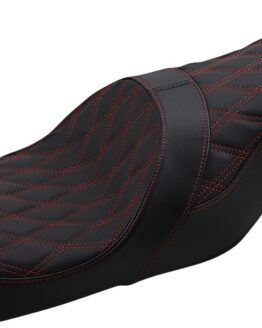 Predator Double Diamond 2-Up Seat Black/Red Forward
