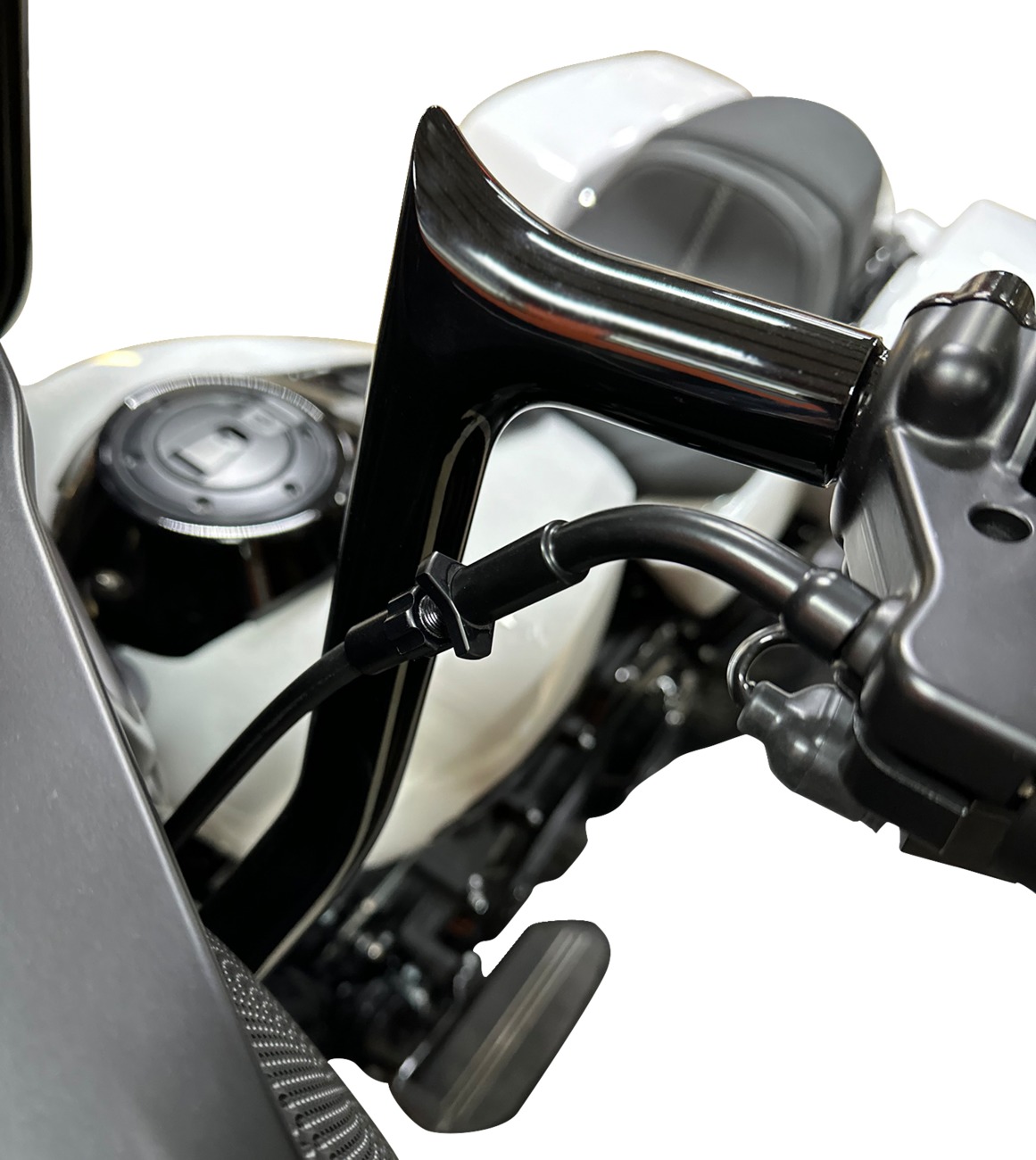 Fat Baggers EZ Install Upper Clutch Cable +2in Black Vinyl For Harley FLHX/FLTR SE - Image 3