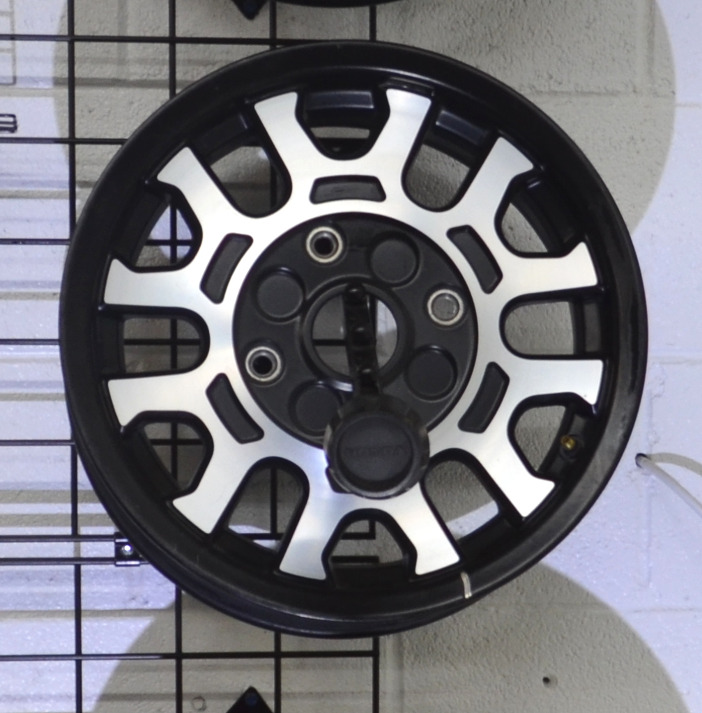 44650-hl6-10used1F.jpg 44650-hl6-10used1F.jpg