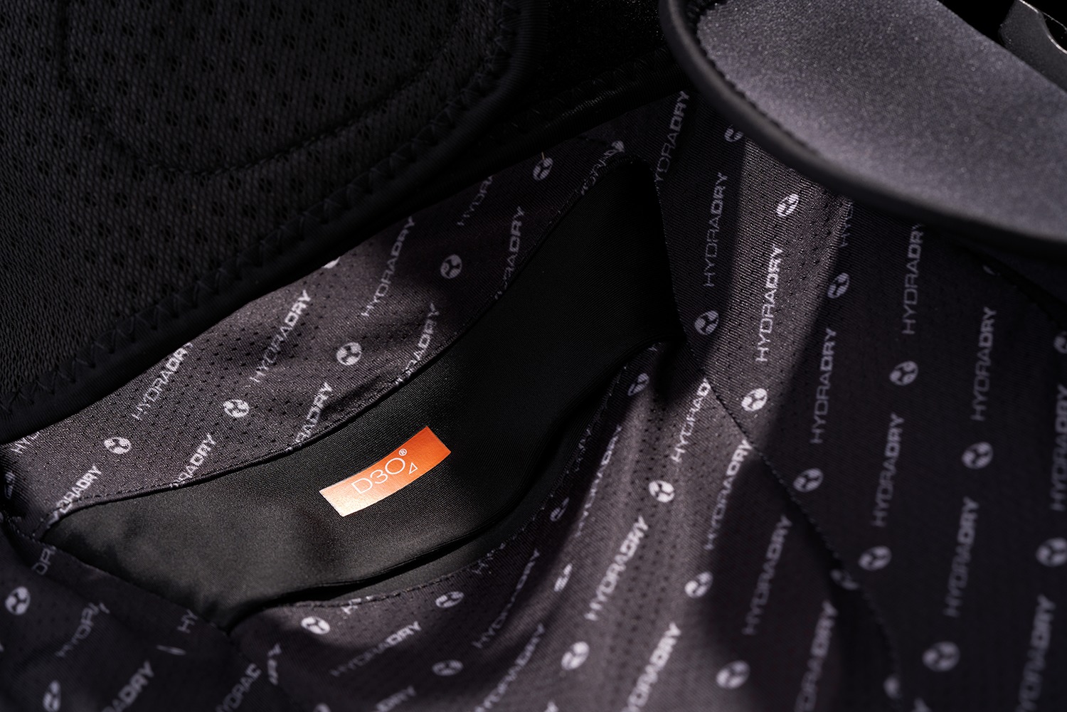 ICON Cloverleaf 2 Knee Pads Black/Fluorescent Yellow - Image 3