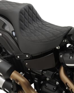 Predator Double Diamond Vinyl 2-Up Seat - Black