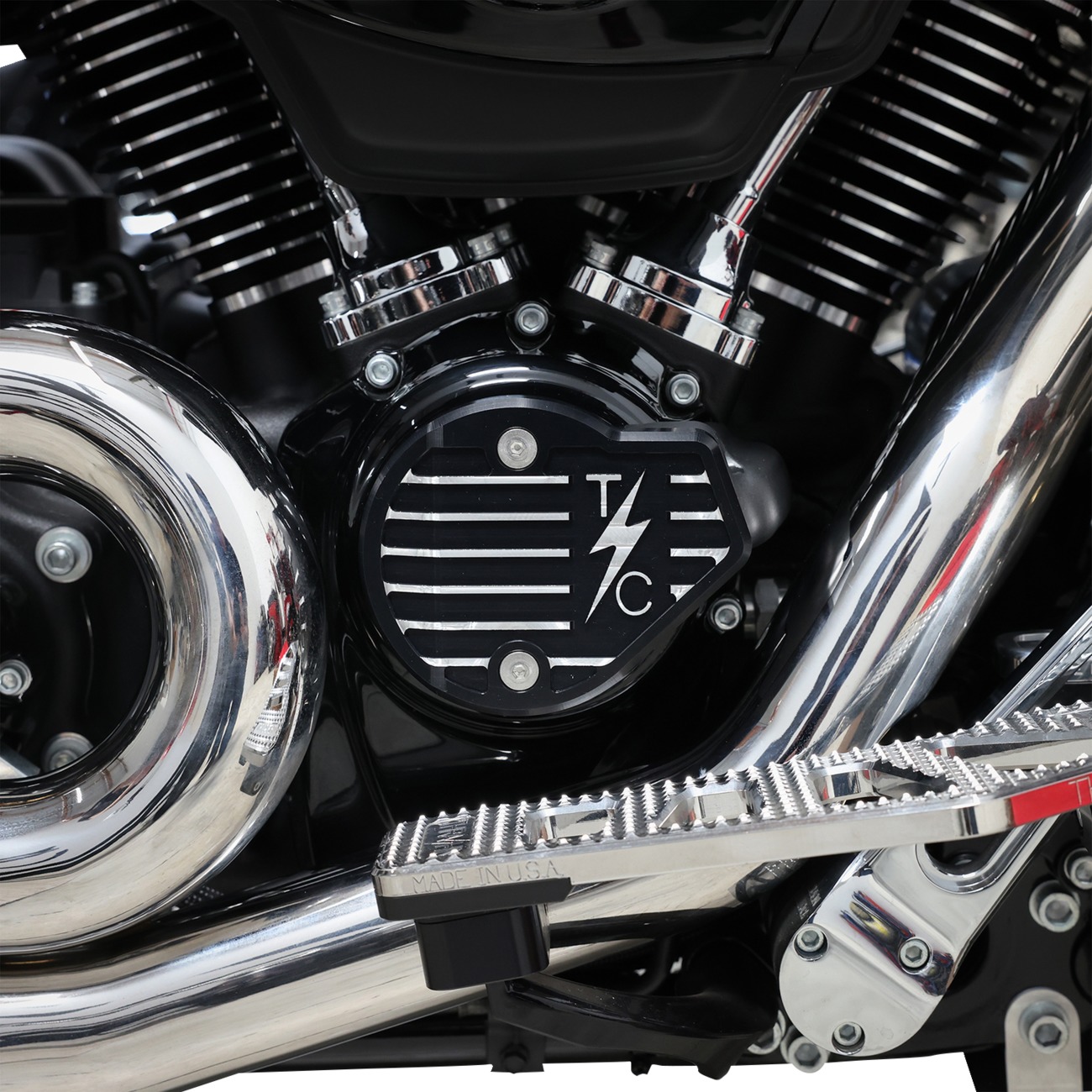 Thrashin Supply Gen 2 Finned Cam Cover Black M8 - Image 3