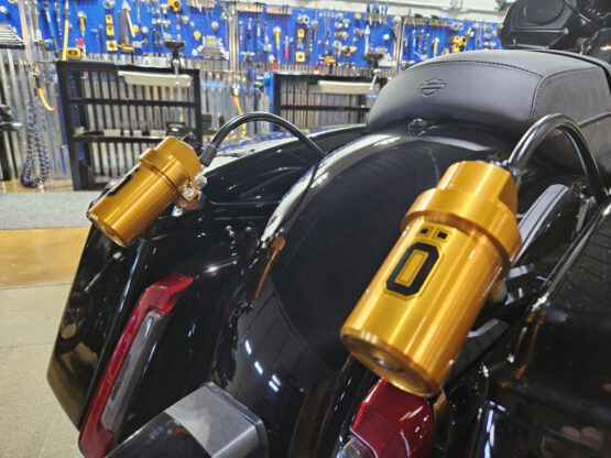 Ohlins STX 36 Blackline Rear Shocks Pair Black Harley Touring For FL Models - Image 4