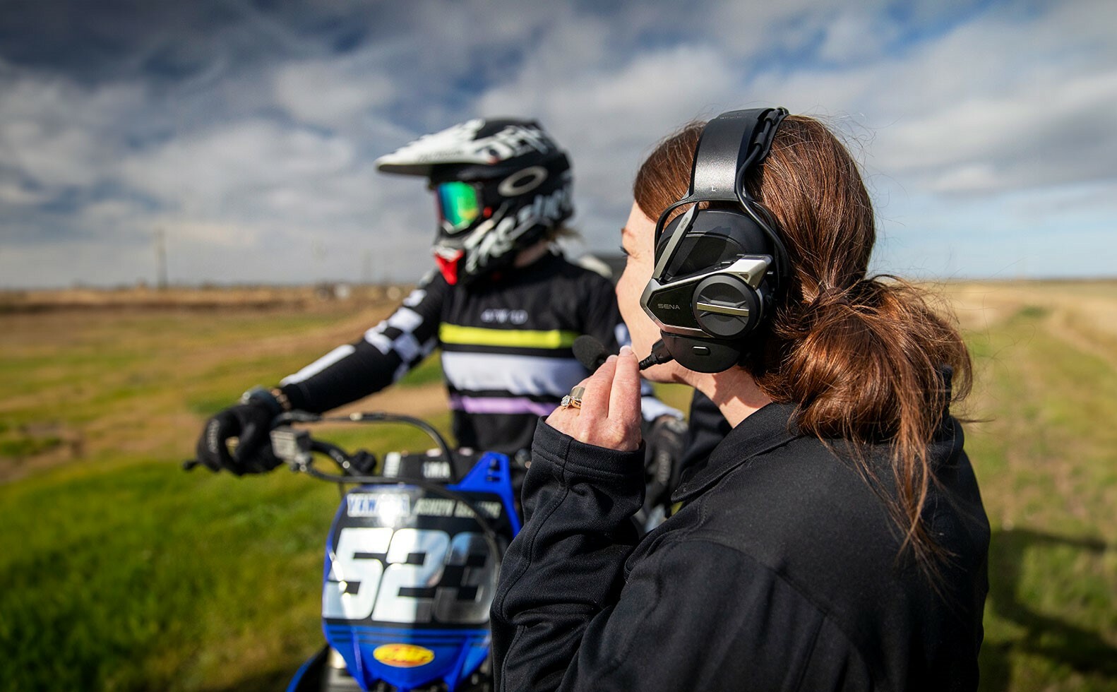 SENA Over-the-Head Earmuff Cradle for 20S, 20S EVO, 30K, 50S - Image 3