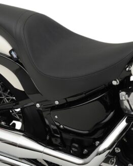 Predator Smooth SR Leather 2-Up Seat - Black