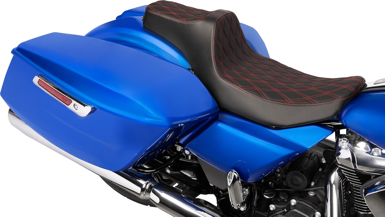 Predator III 2-Up Extended Reach Seat Red Stitch FLT/FLH 2023-2024 - Image 4