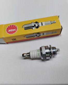 BPM7Y Spark Plug