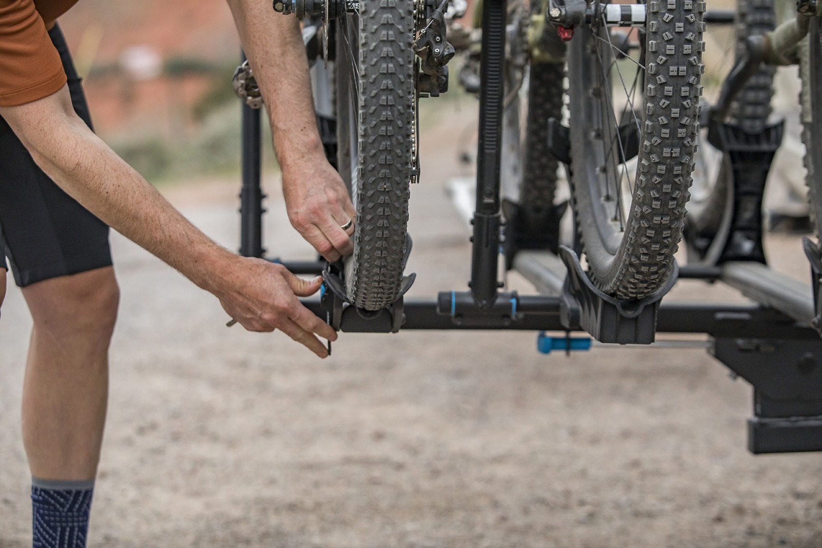 RockyMounts MonoRail Hitch Bike Rack, 2 Bike, Hitch Mount - Image 4