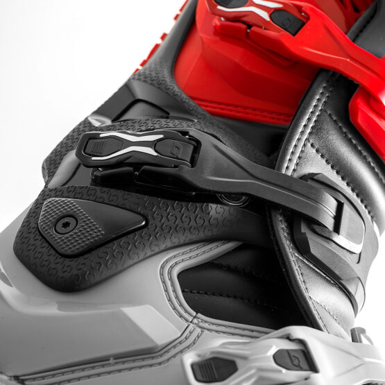 Gaerne SG22 Gore-Tex Enduro LE Boots Red/Black/Grey Men's US 9 - Image 7