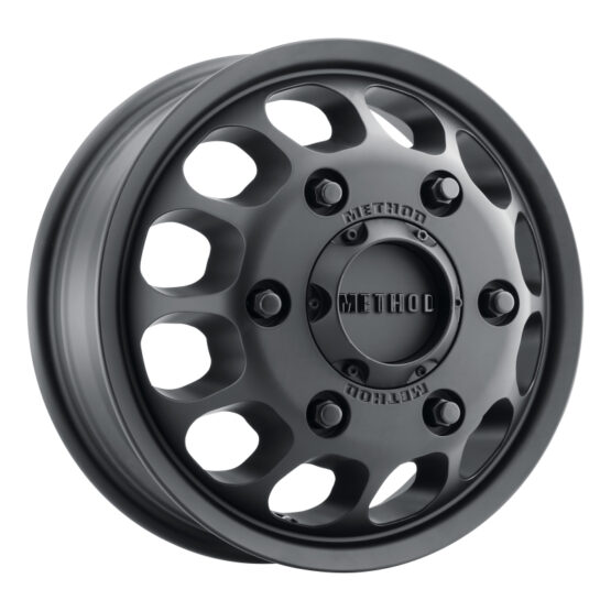 MR901 - FRONT 16x5.5 +117mm Offset 6x205 161.04mm CB Matte Black Wheel - Image 2