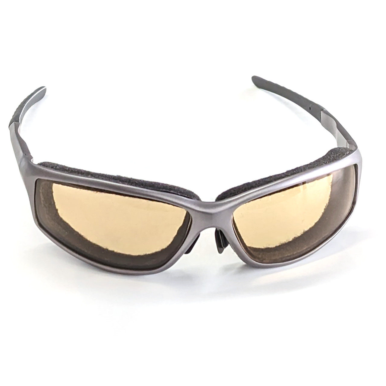 M4 Riding Glasses, Gray Metal Frame w/ Light Adjusting Anti-Fog Lens & Foam Pad - Image 6